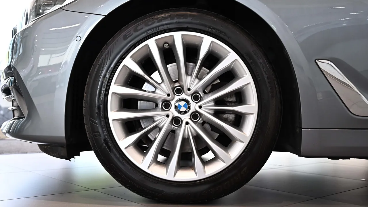 BMW 5er — miniaturë 5