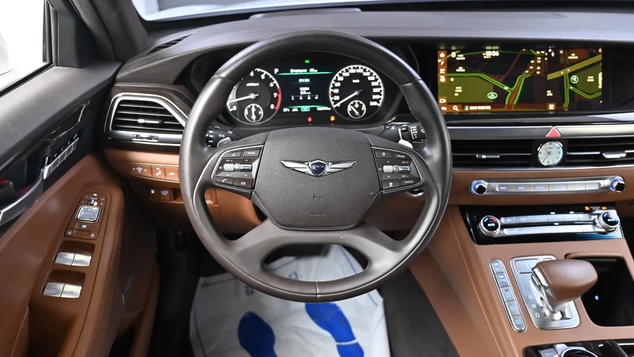 Genesis G90 — miniaturë 13