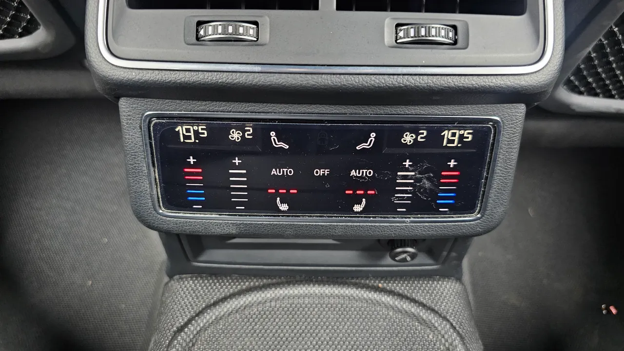 Audi A6 — miniaturë 16