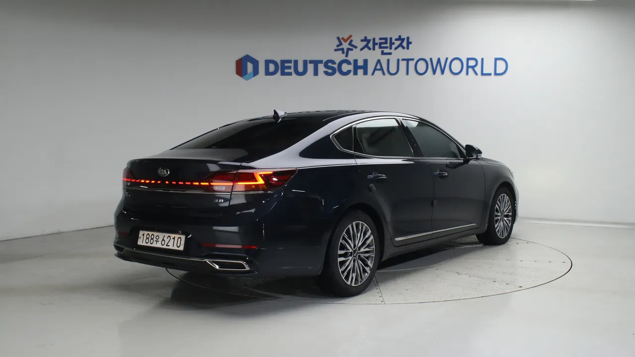 Kia K7 — miniaturë 2