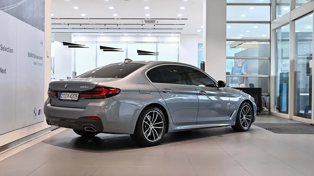 BMW 5er — miniaturë 4