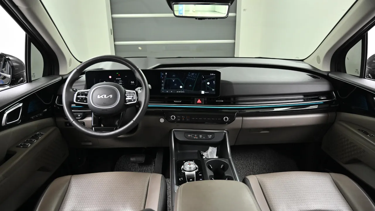 Kia Carnival — miniaturë 7