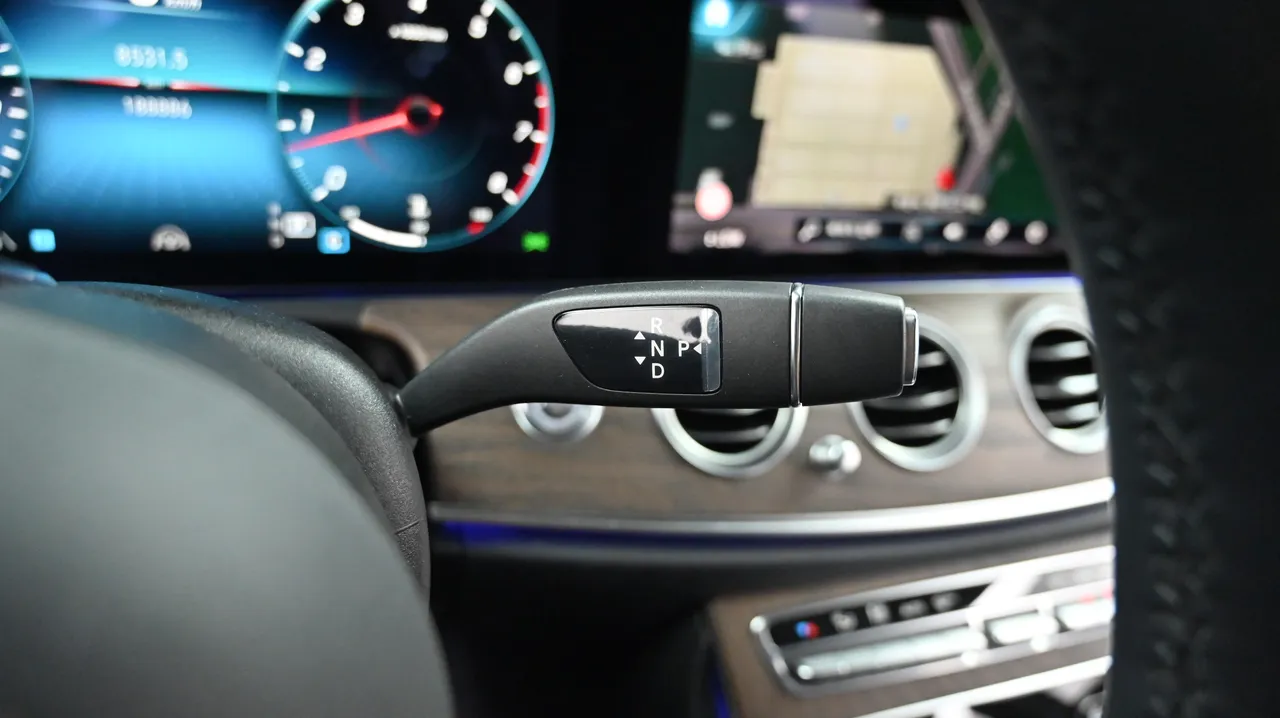 Mercedes-Benz E-klasse — miniaturë 9