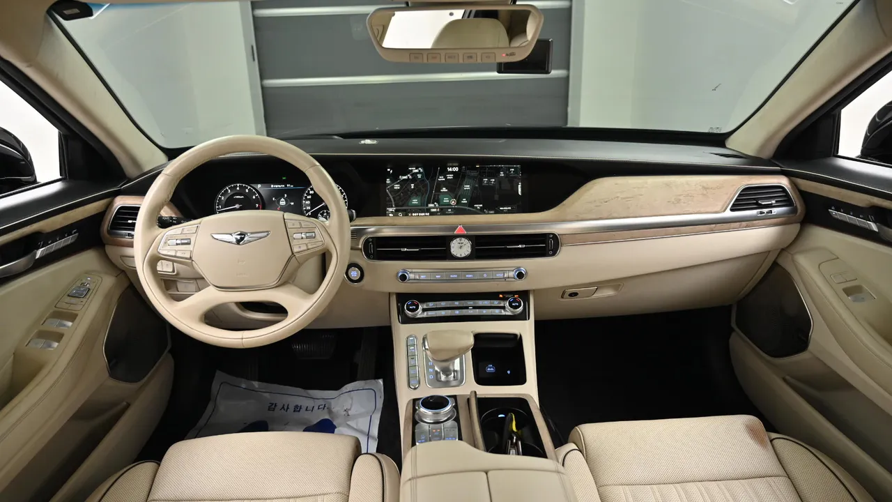 Genesis G90 — miniaturë 7