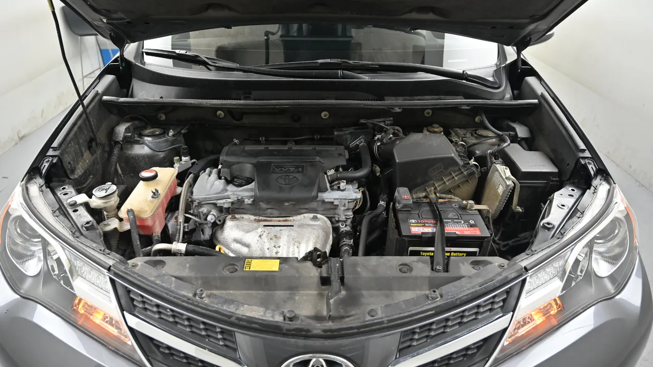 Toyota RAV 4 — miniaturë 6