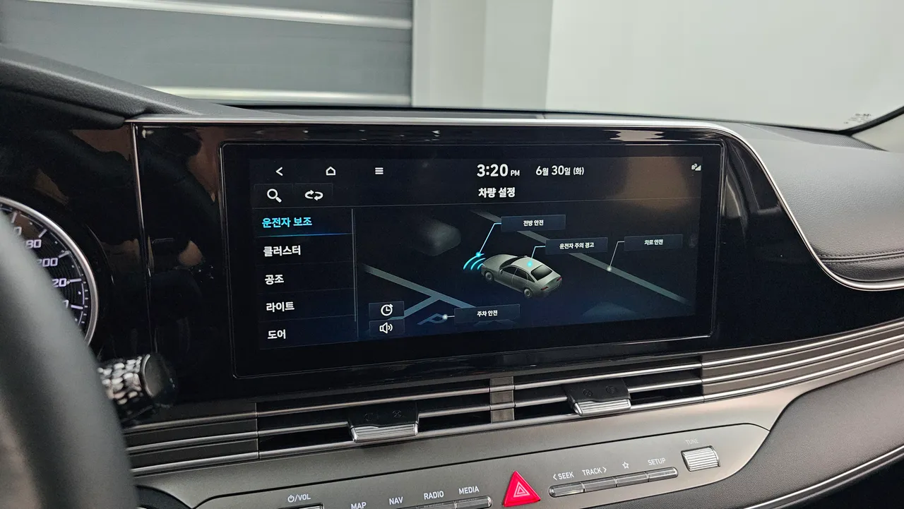Hyundai Grandeur — miniaturë 17