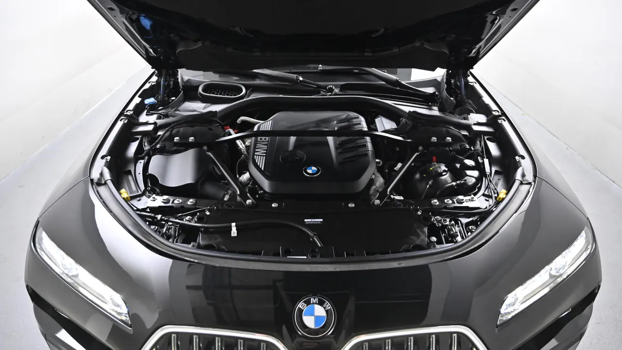 BMW 7er — miniaturë 6