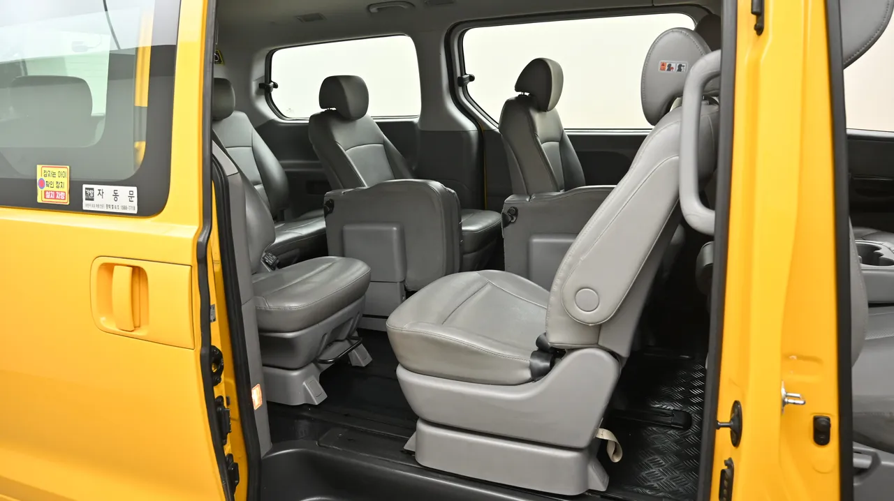Hyundai Starex — miniaturë 12