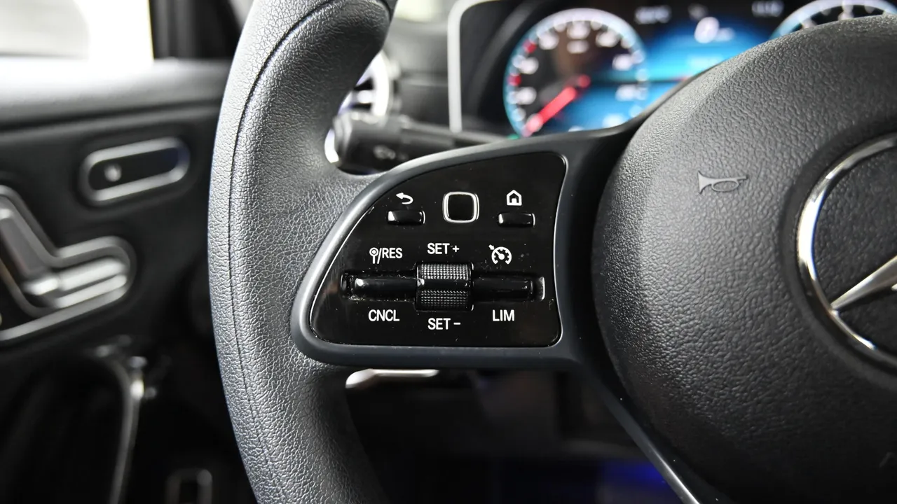 Mercedes-Benz CLA-klasse — miniaturë 16