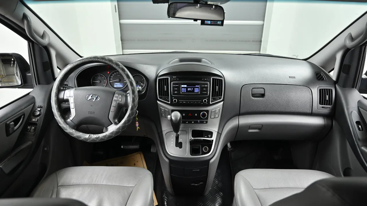 Hyundai Starex — miniaturë 7