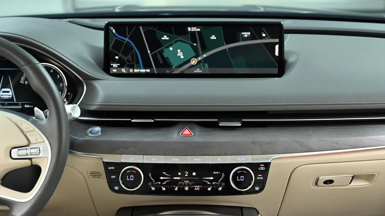 Genesis G80 — miniaturë 14
