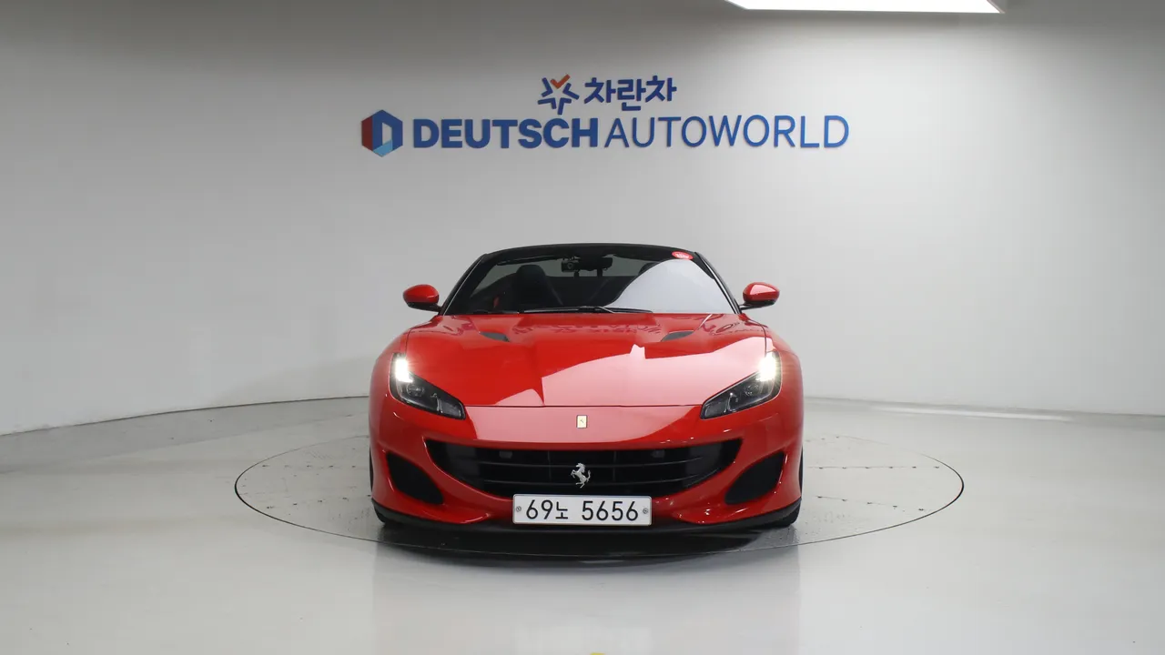 Ferrari Portofino — miniaturë 3
