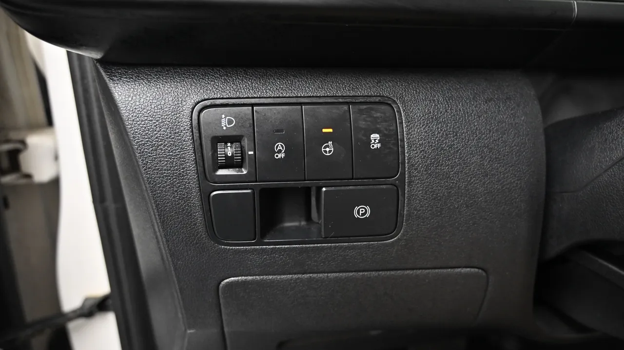 Hyundai Staria — miniaturë 15