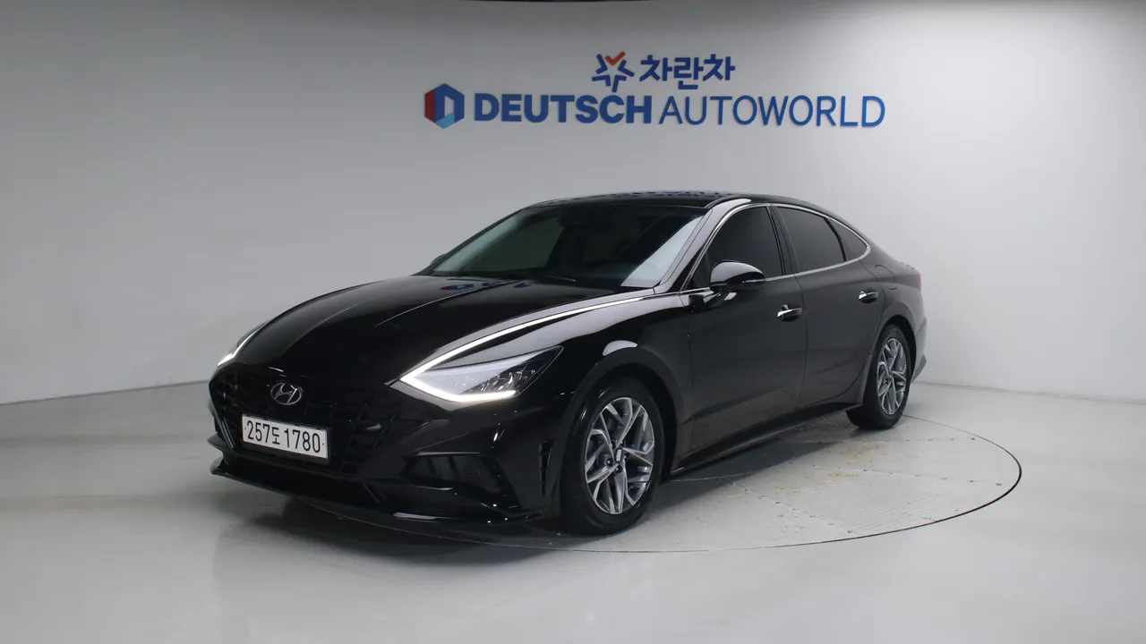 Hyundai Sonata 2.0 프리미엄 플러스 — foto 1