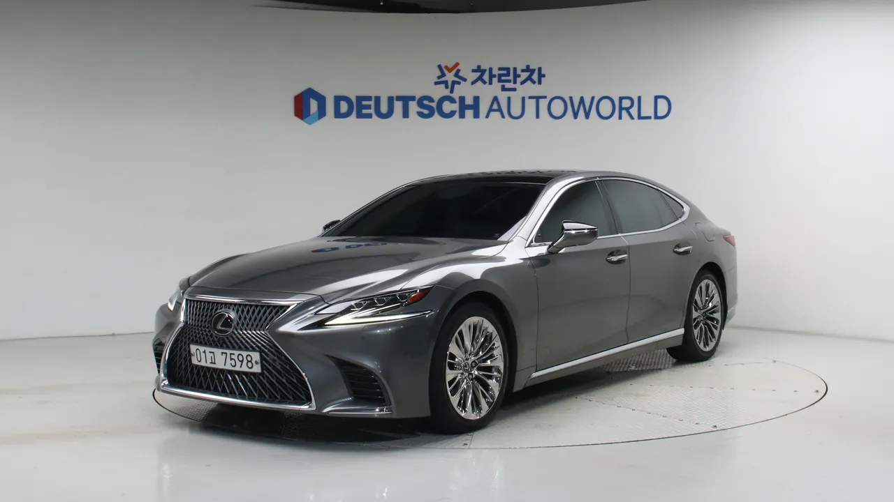 Lexus LS 500 3.5 플래티넘 AWD — foto 1