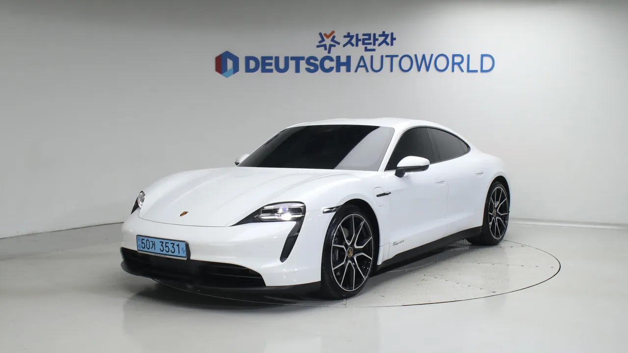 Porsche Taycan 79.2kWh 베이스 — foto 1