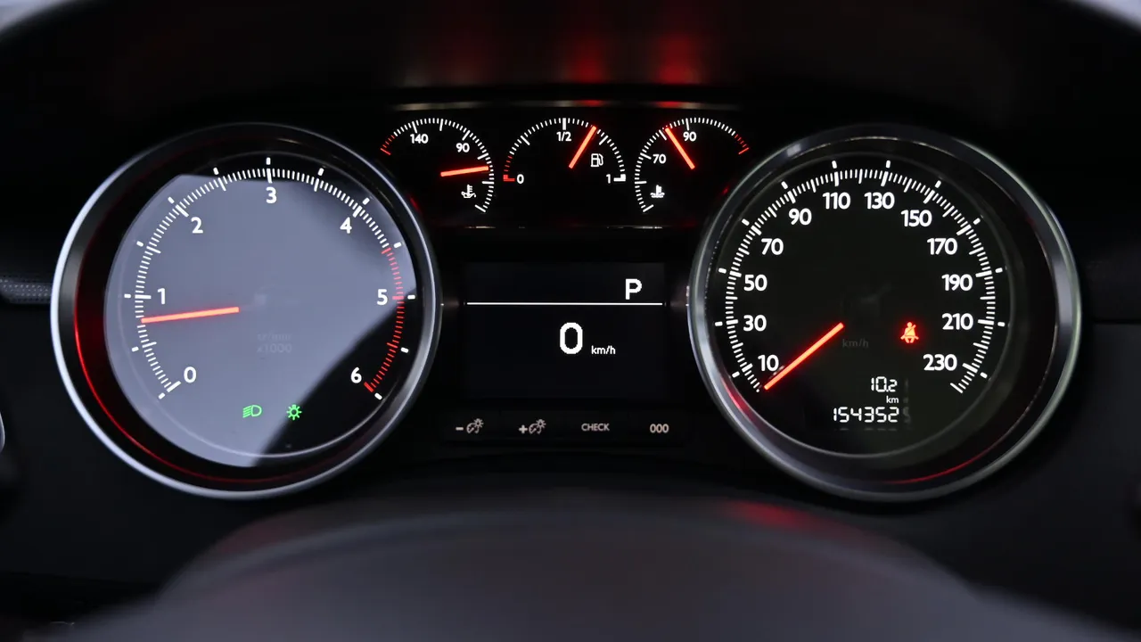 Peugeot 508 1st Generation 1.6 BlueHDi Allure