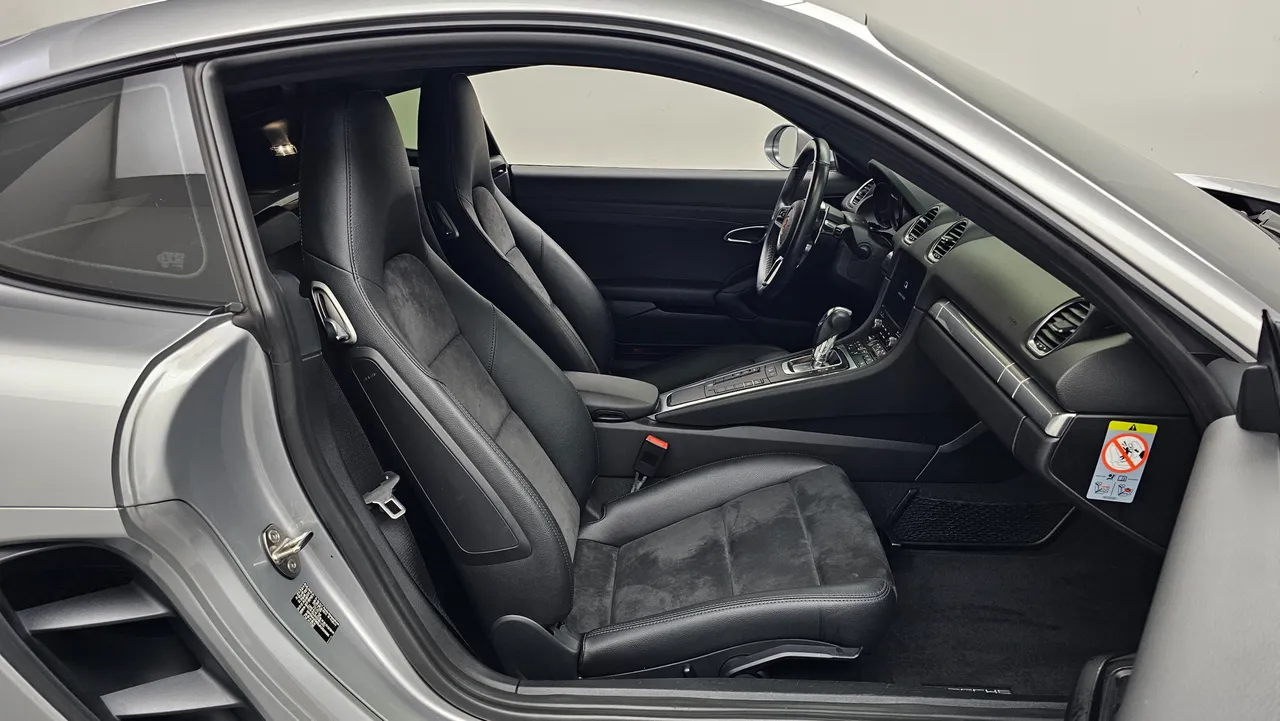 Porsche 718 Cayman 2.0