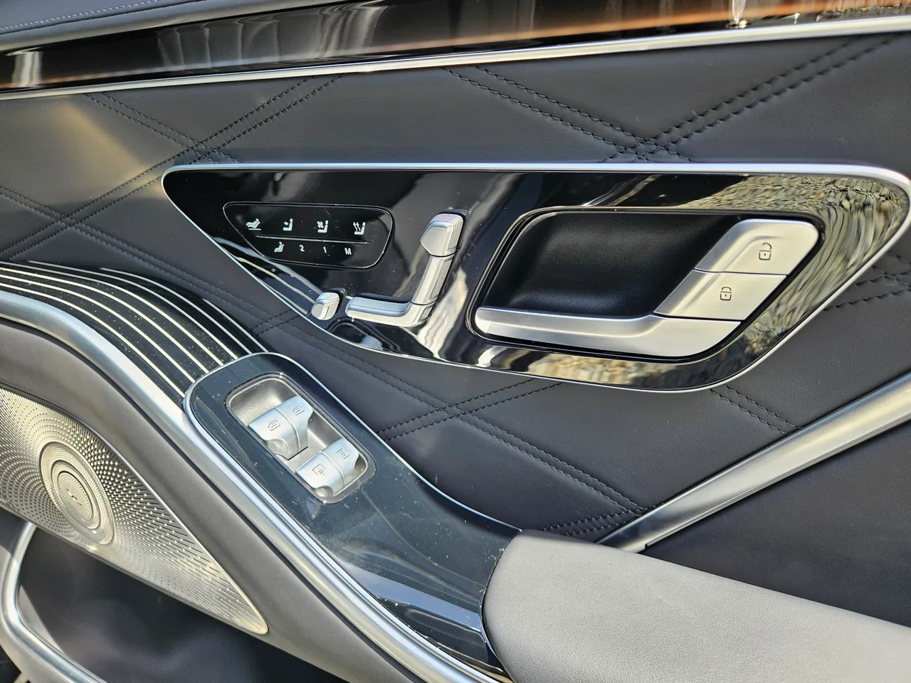 Mercedes-Benz S-klasse — miniaturë 34