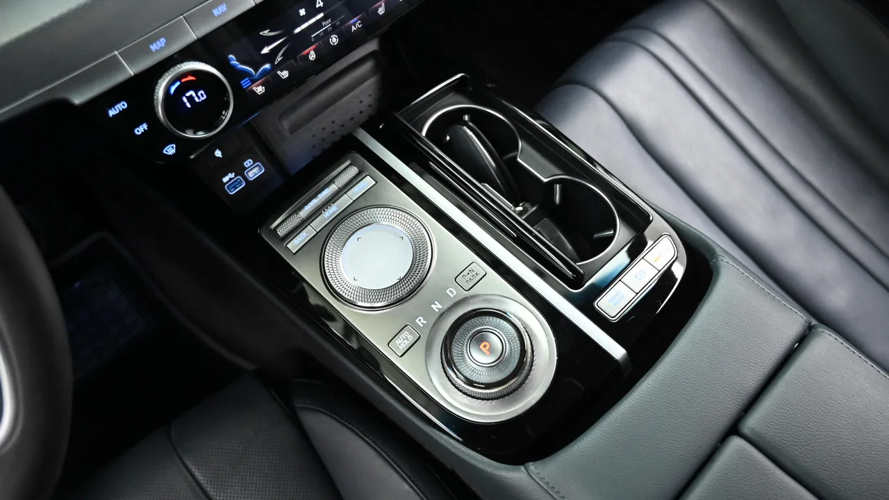 Genesis G80 — miniaturë 9