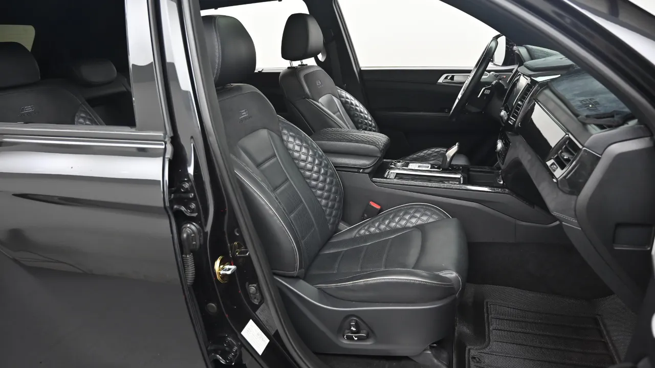 SsangYong Rexton — miniaturë 10
