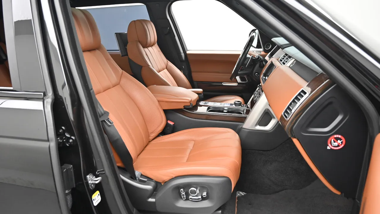 Land Rover Range Rover — miniaturë 10