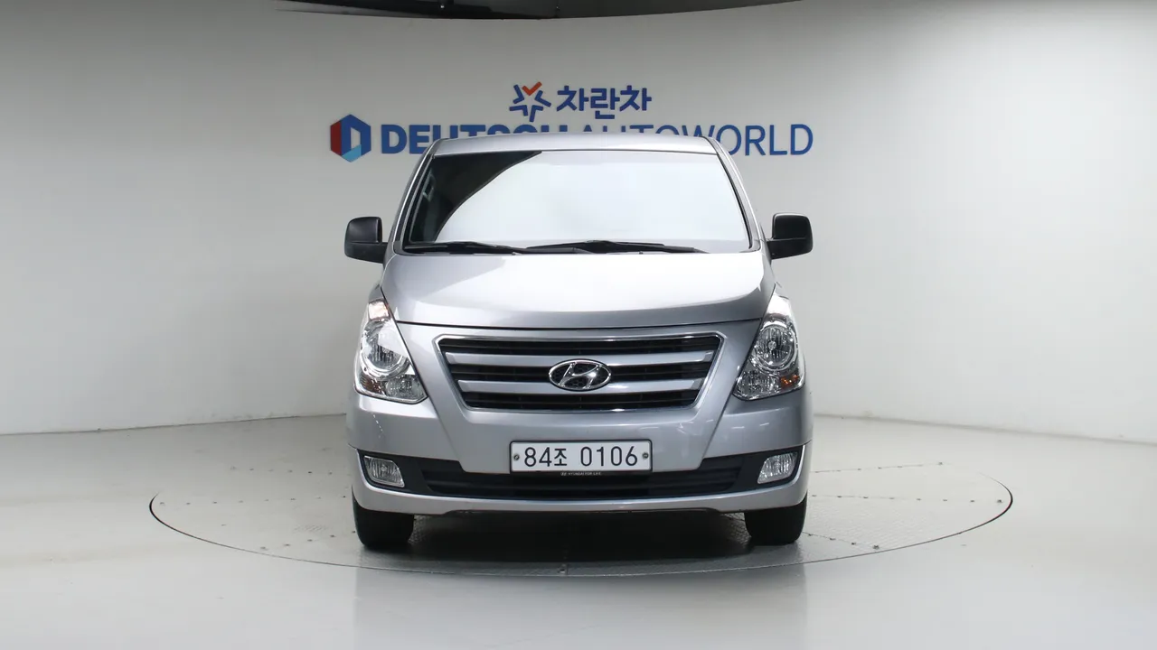 Hyundai Starex — miniaturë 3