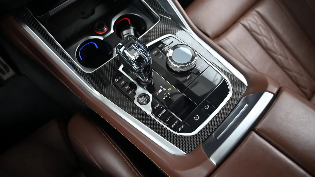 BMW X6 (G06) M50i