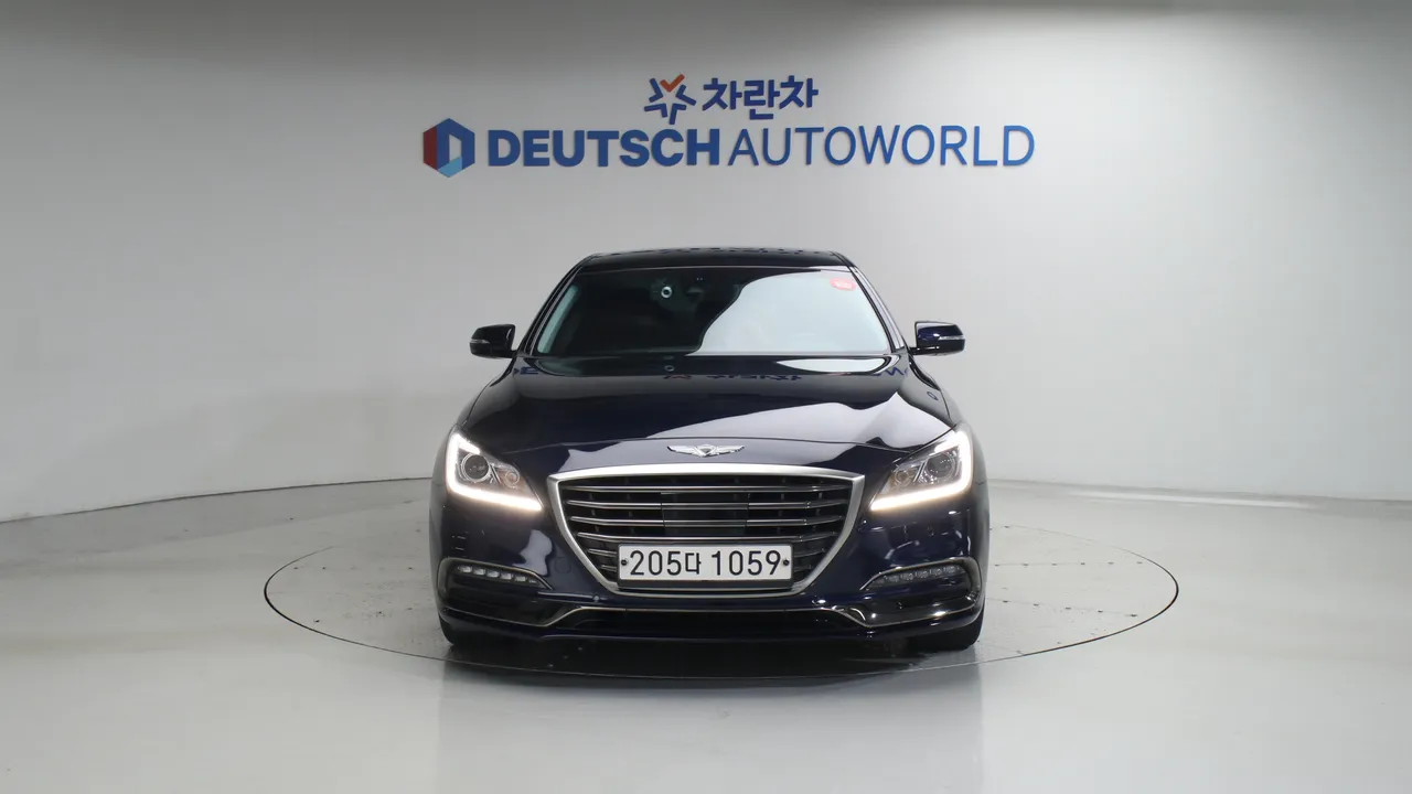 Genesis G80 — miniaturë 3