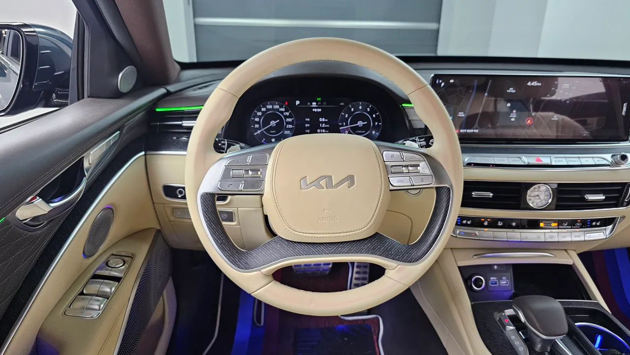 Kia K9 — miniaturë 13