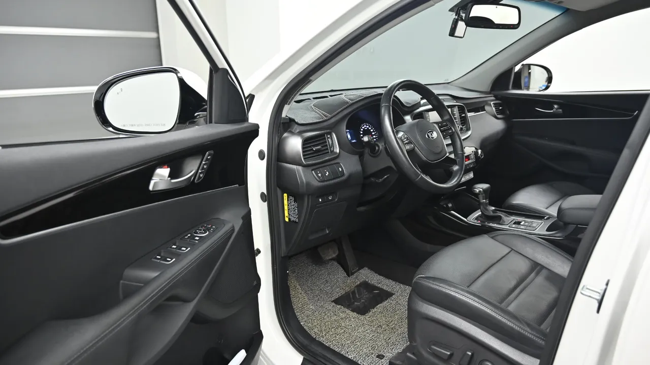 Kia Sorento — miniaturë 11