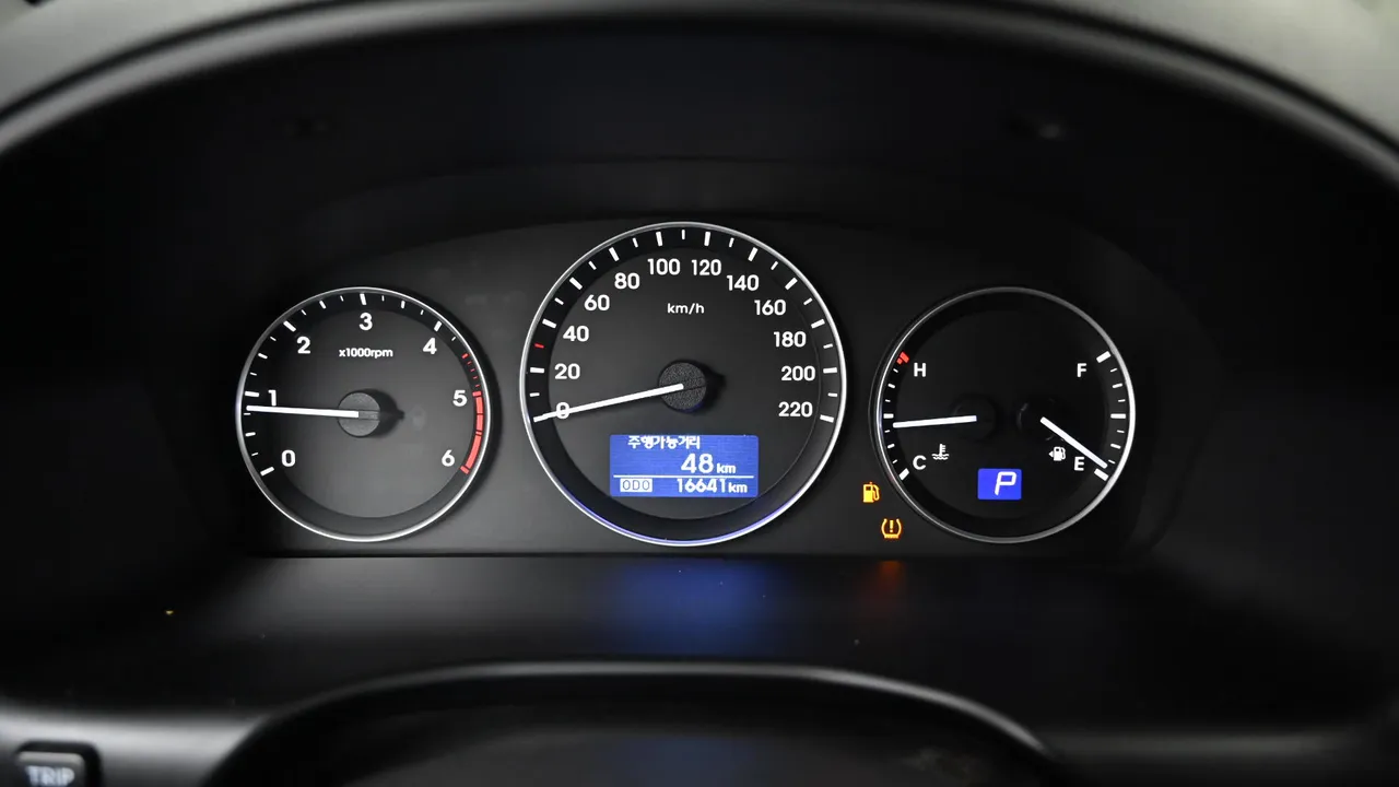 Hyundai Starex — miniaturë 8