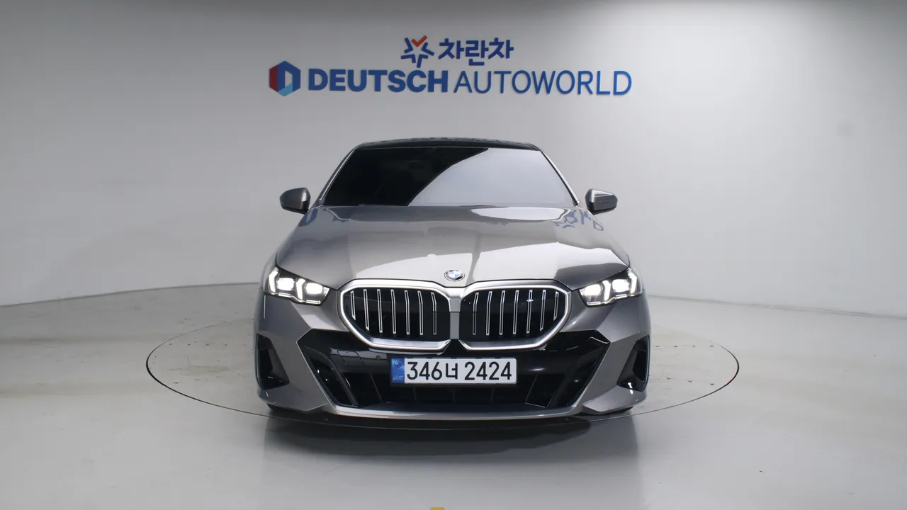 BMW 5er — miniaturë 3