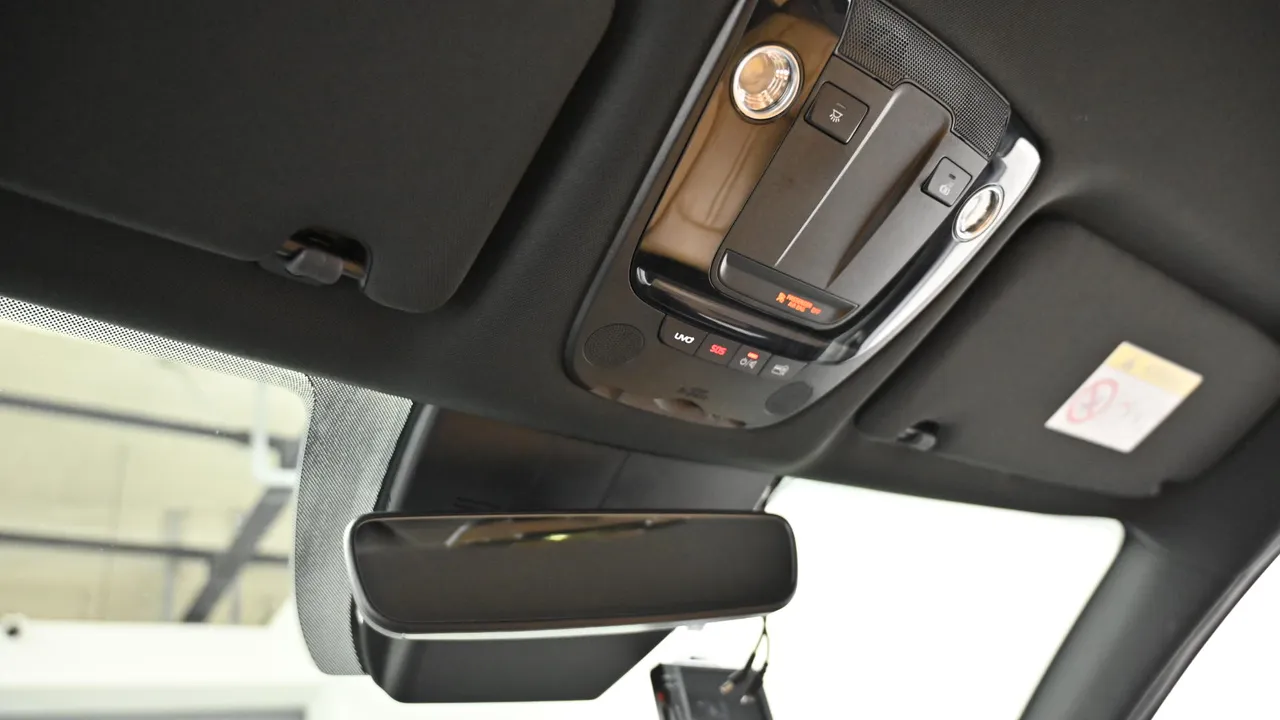 Kia K5 — miniaturë 18