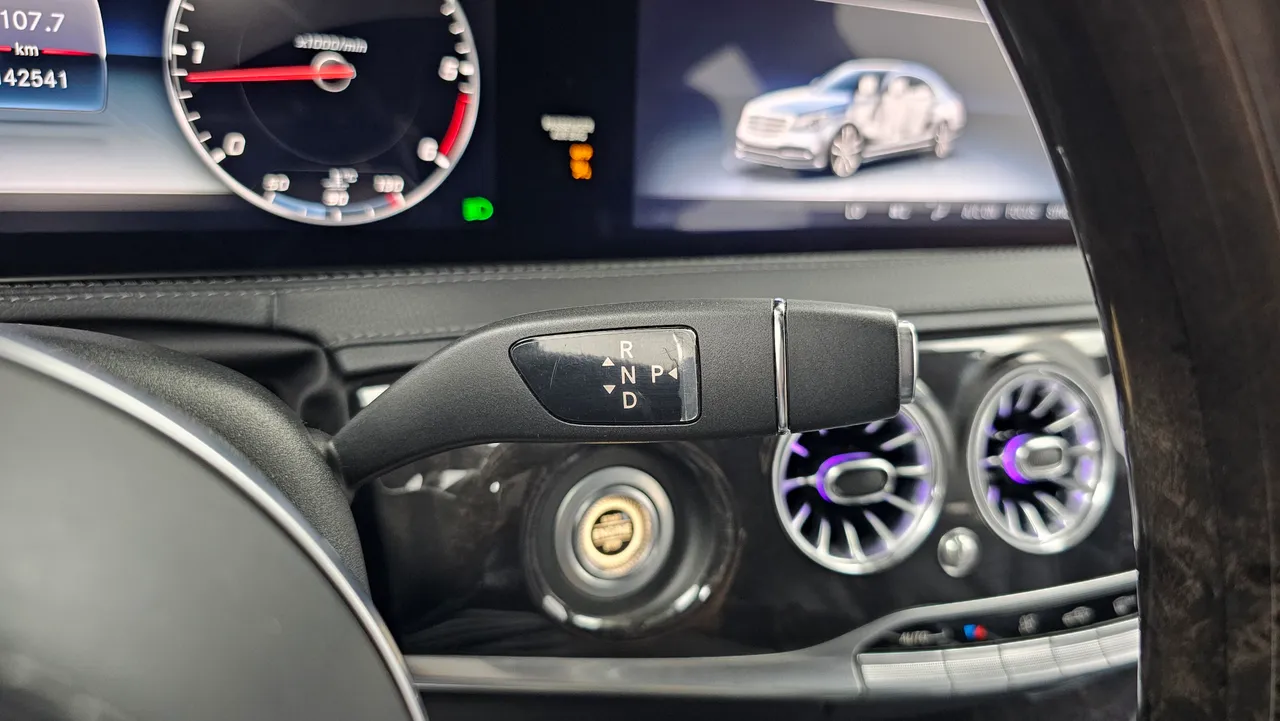 Mercedes-Benz S-klasse — miniaturë 9