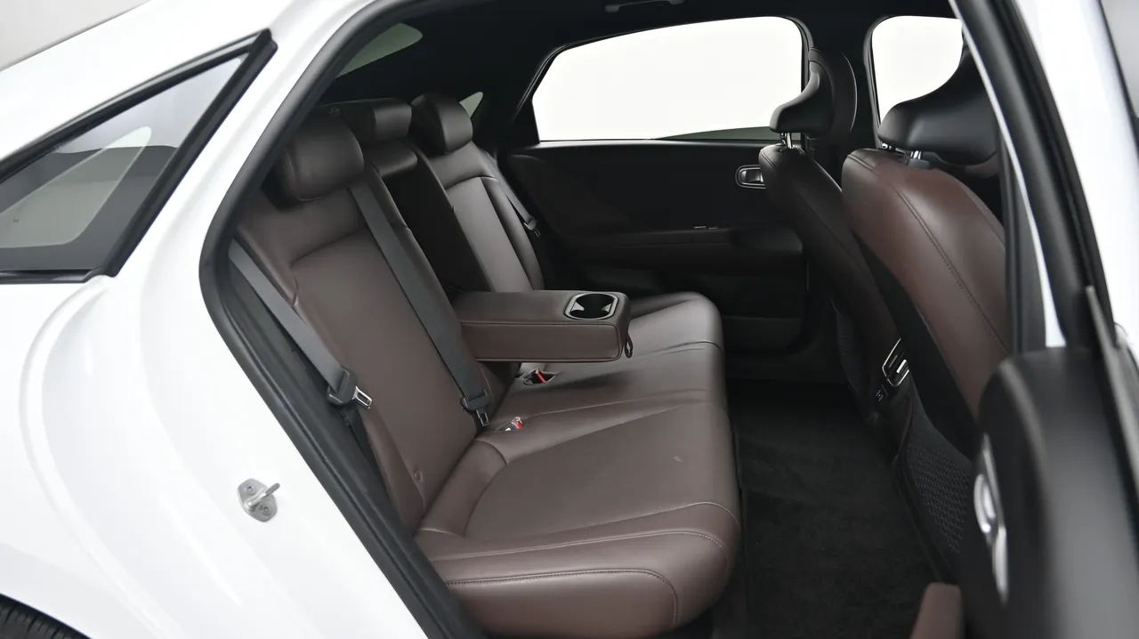 Hyundai IONIQ 6 — miniaturë 12