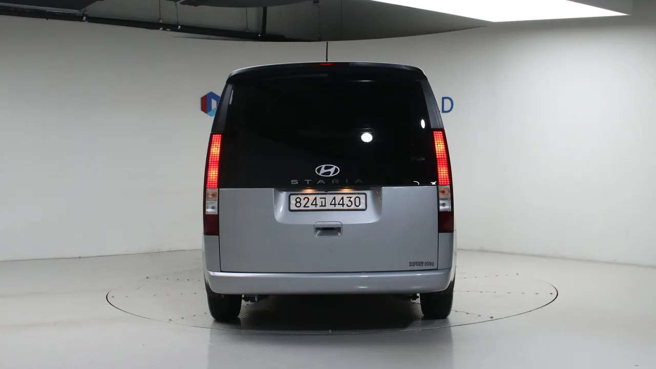 Hyundai Staria — miniaturë 4