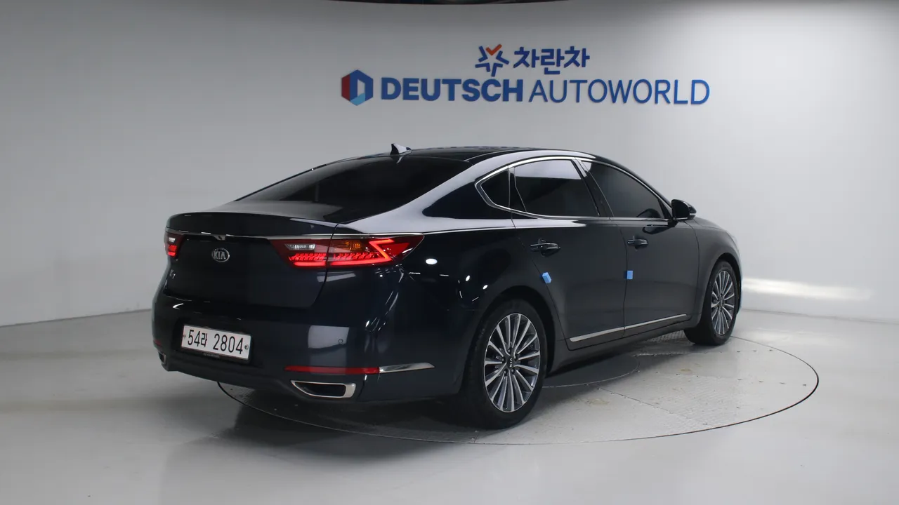 Kia K7 — miniaturë 2