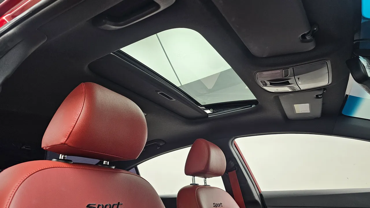 Hyundai Avante — miniaturë 18