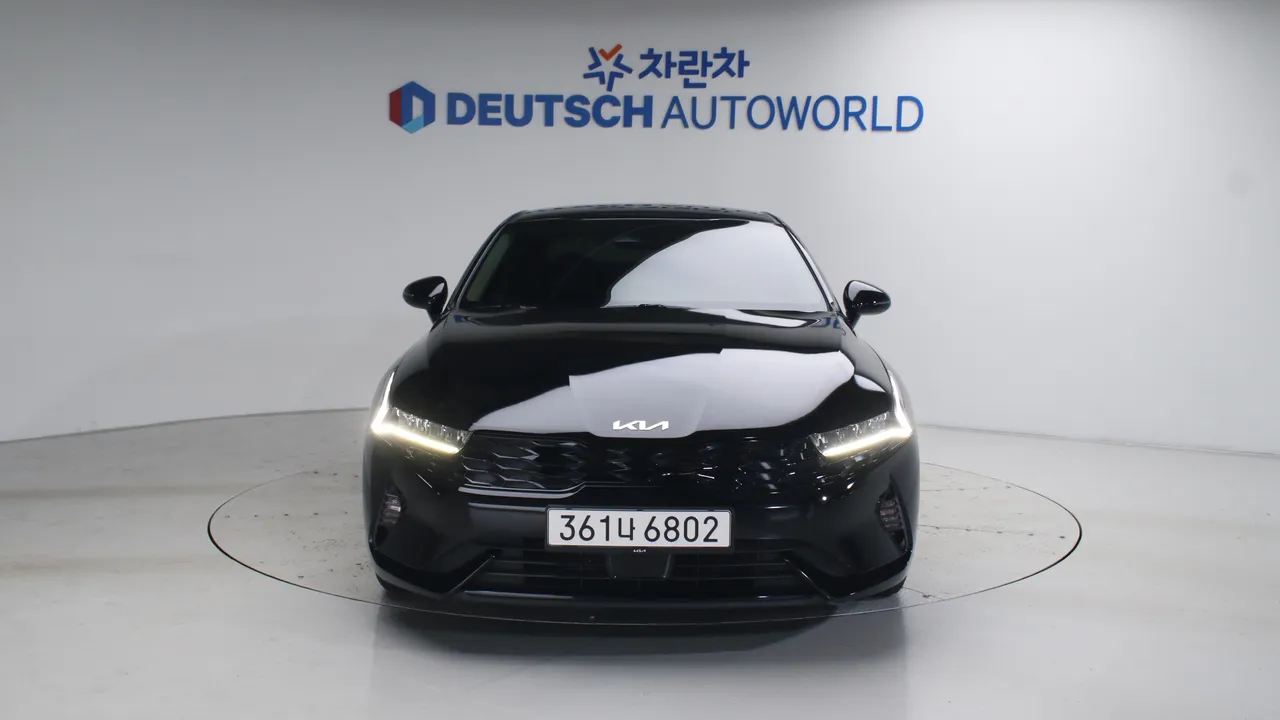 Kia K5 — miniaturë 3