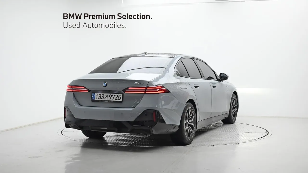 BMW 5er — miniaturë 2