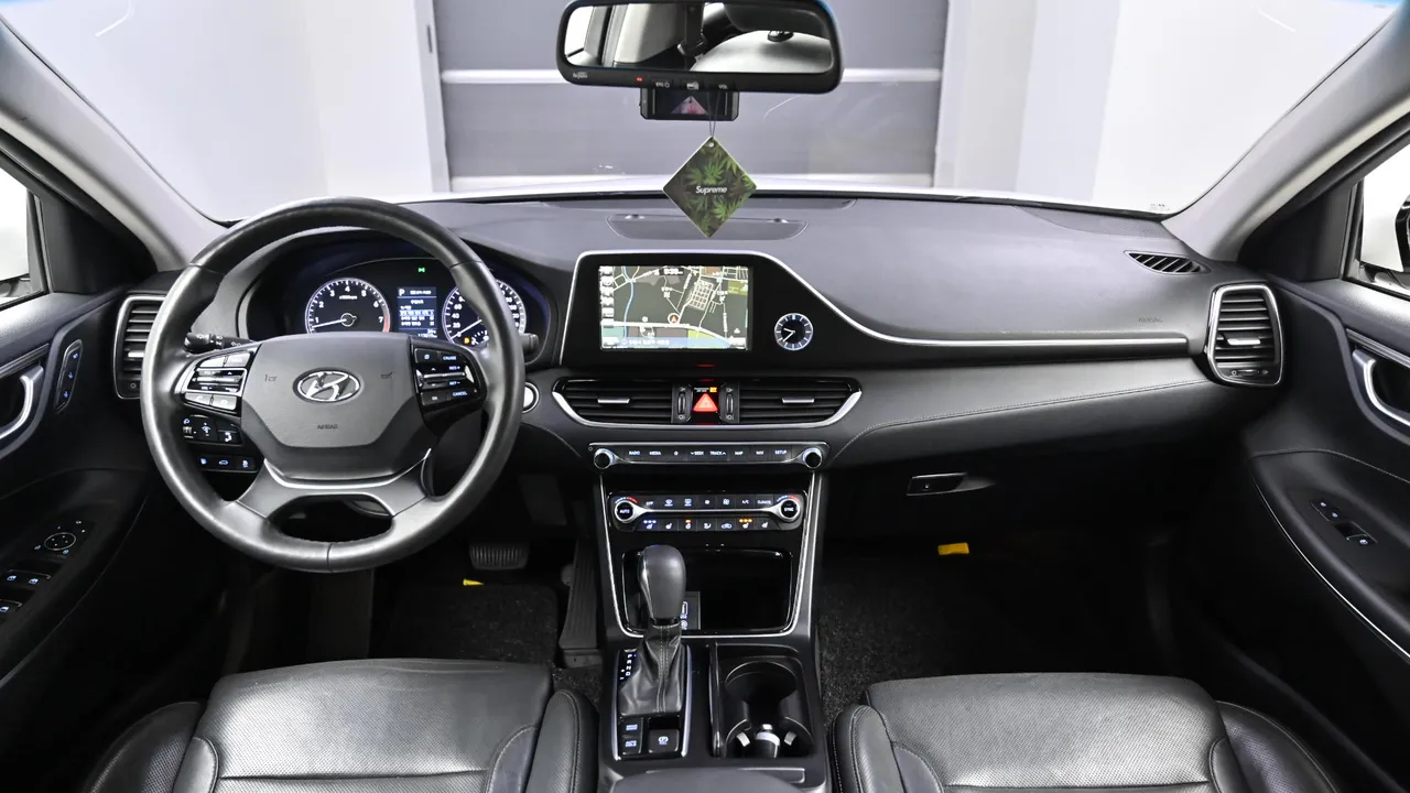 Hyundai Grandeur — miniaturë 7
