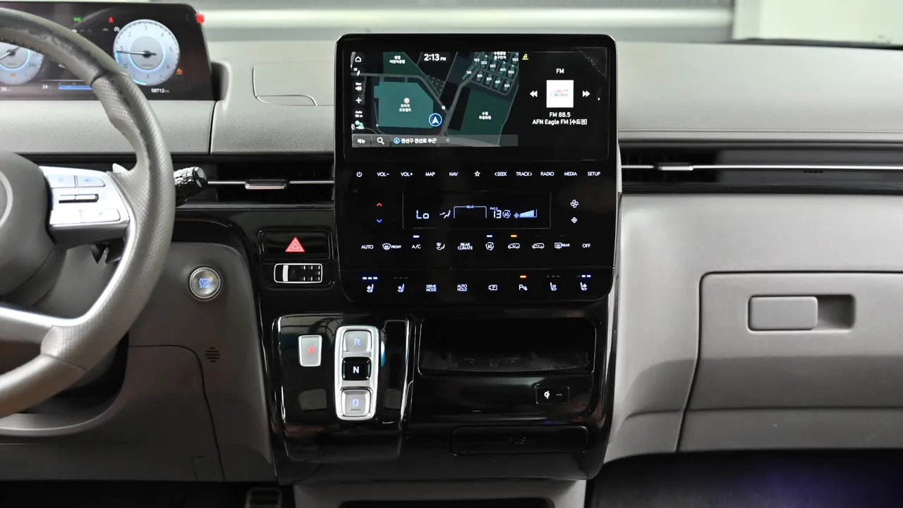 Hyundai Staria — miniaturë 14