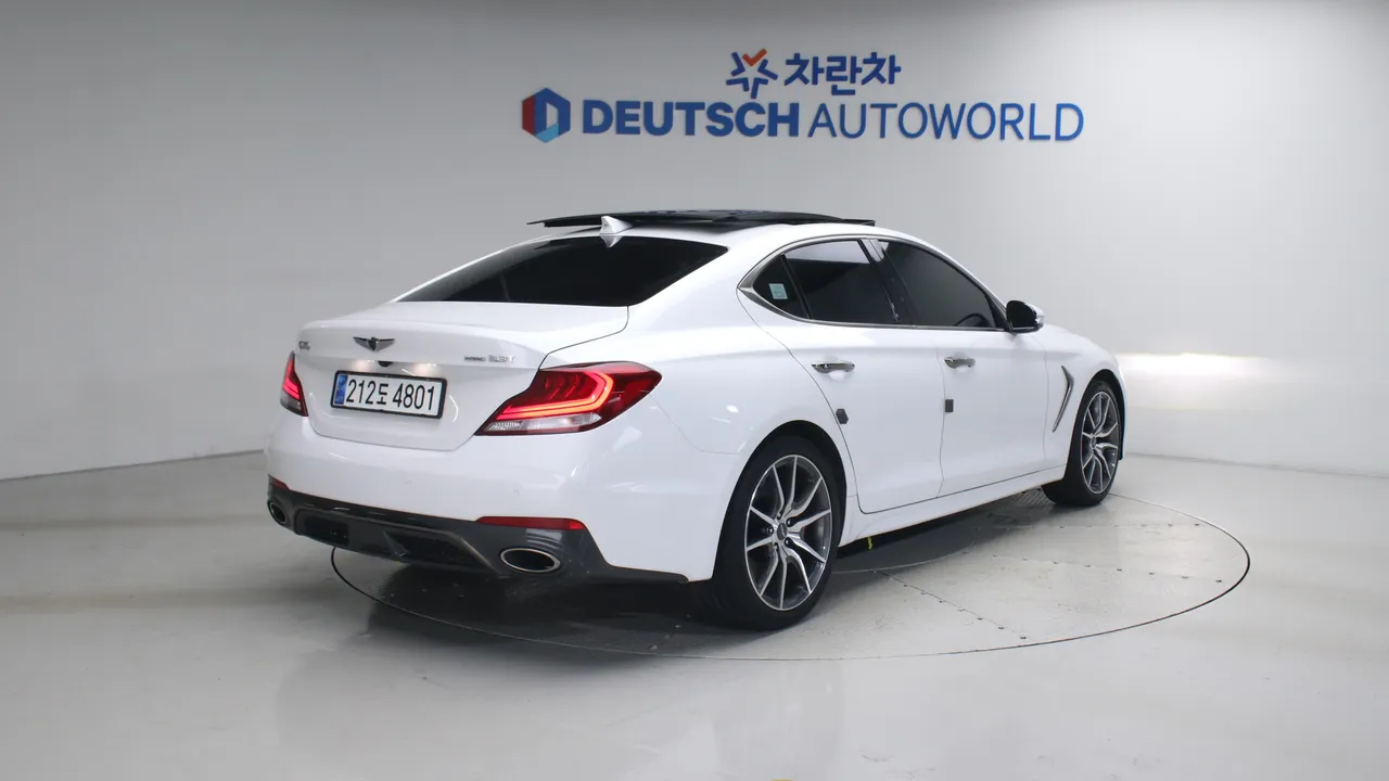 Genesis G70 — miniaturë 2
