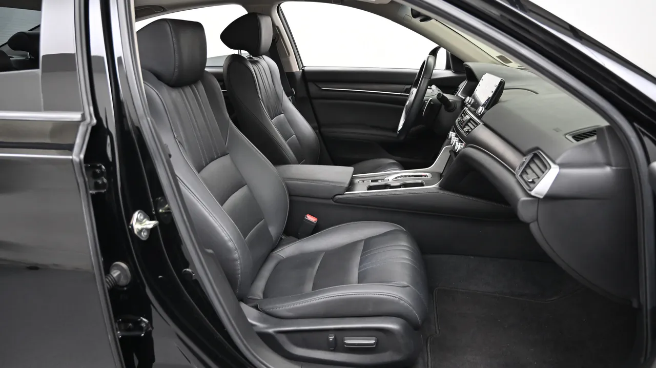 Honda Accord — miniaturë 10