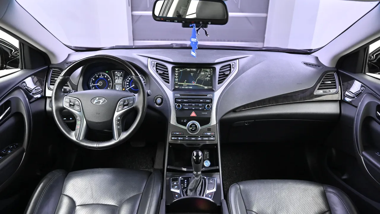 Hyundai Grandeur — miniaturë 7