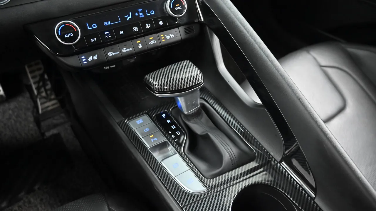 Hyundai Avante — miniaturë 9