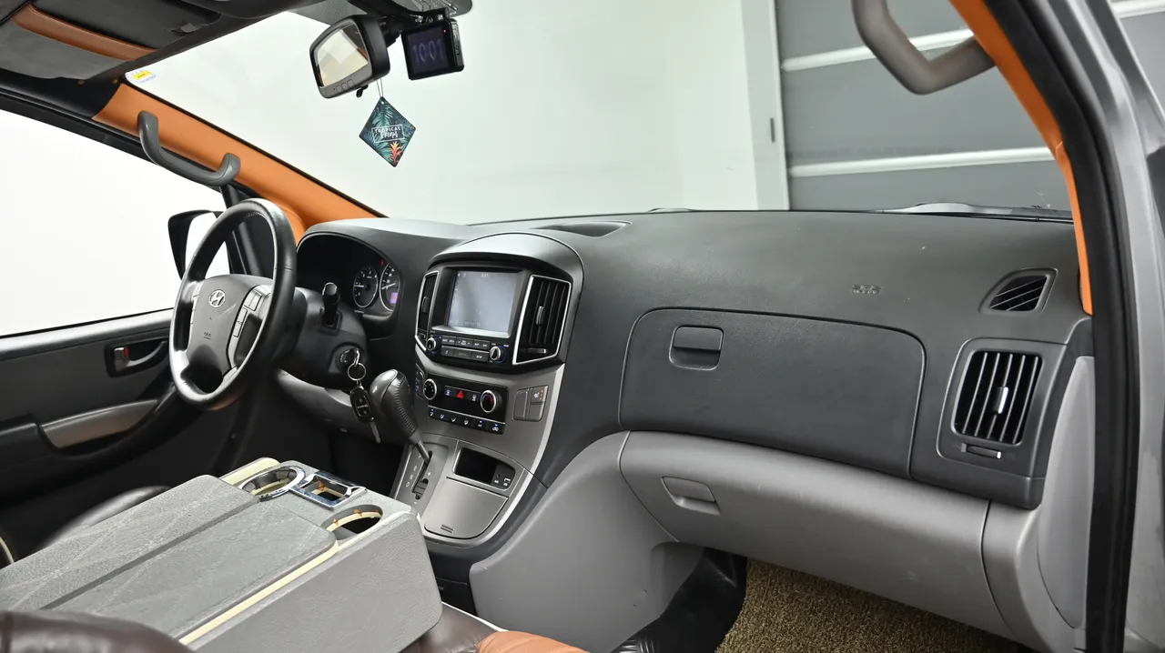 Hyundai Starex — miniaturë 7