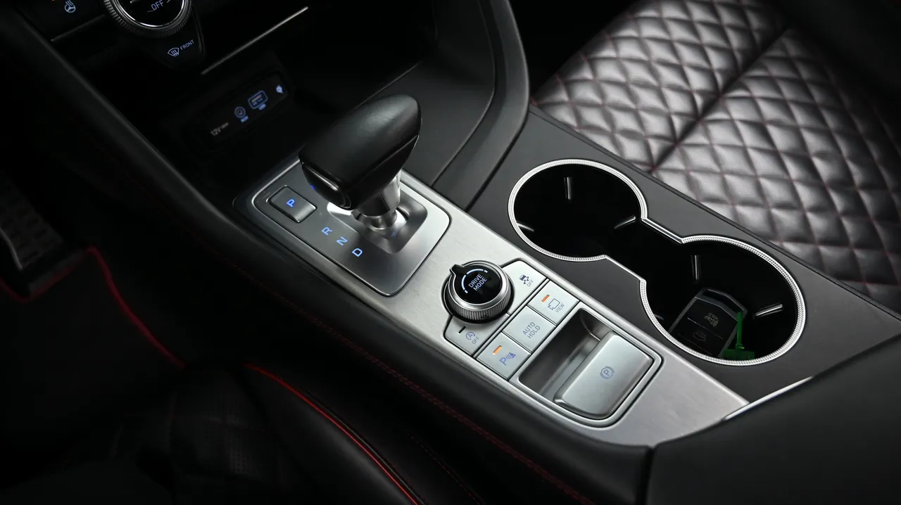 Genesis G70 — miniaturë 9