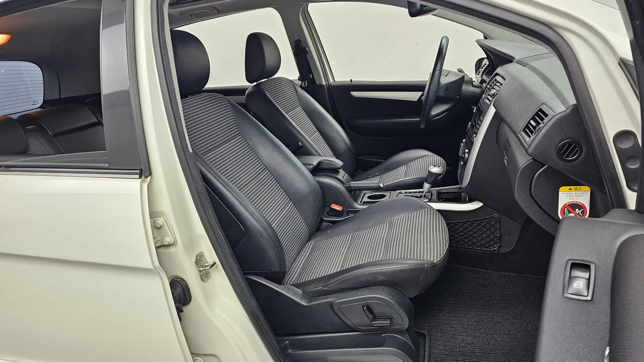 Mercedes-Benz B-klasse — miniaturë 10